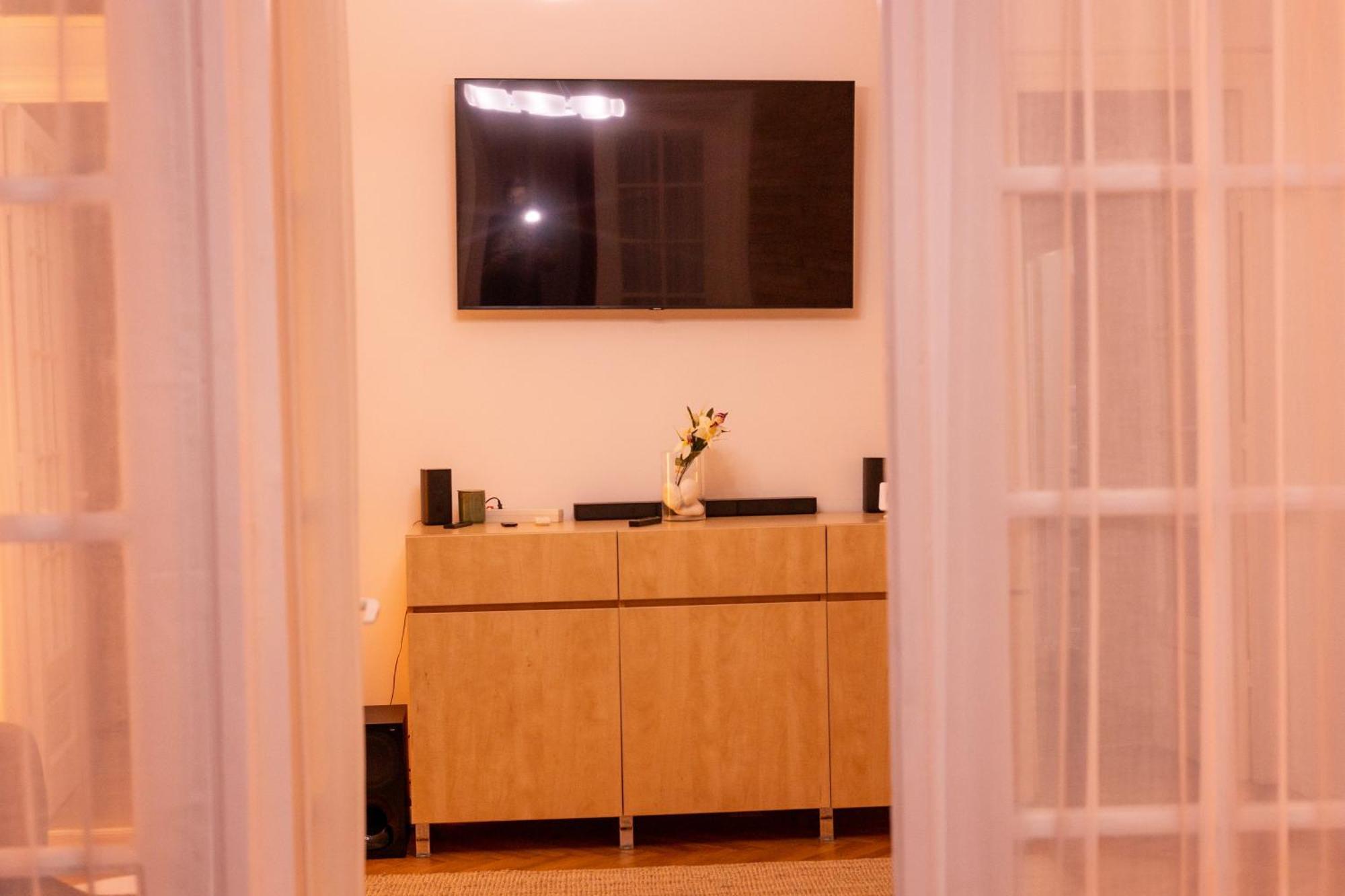 Art Home Unirii Βουκουρέστι Εξωτερικό φωτογραφία